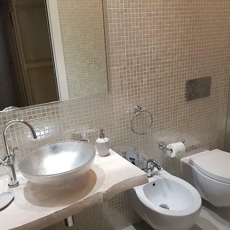 Stella Del Mar S.stefano Konukevi Bolonya