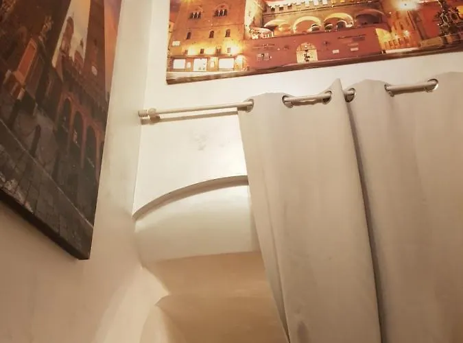 Stella Del Mar S.stefano Bologna